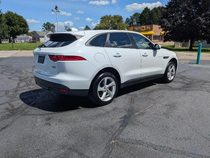 2018 Jaguar F-Pace - Image 6 of 19