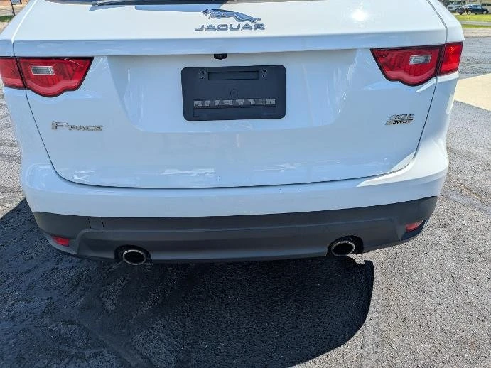 2018 Jaguar F-Pace - Image 8 of 19