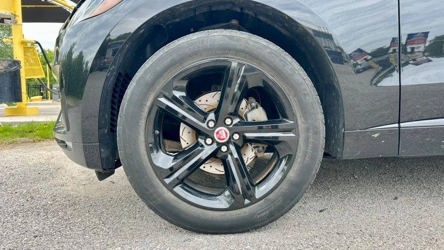 2018 Jaguar F-Pace - Image 6 of 20