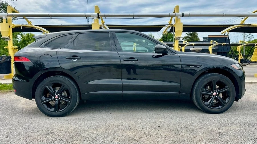 2018 Jaguar F-Pace - Image 16 of 20