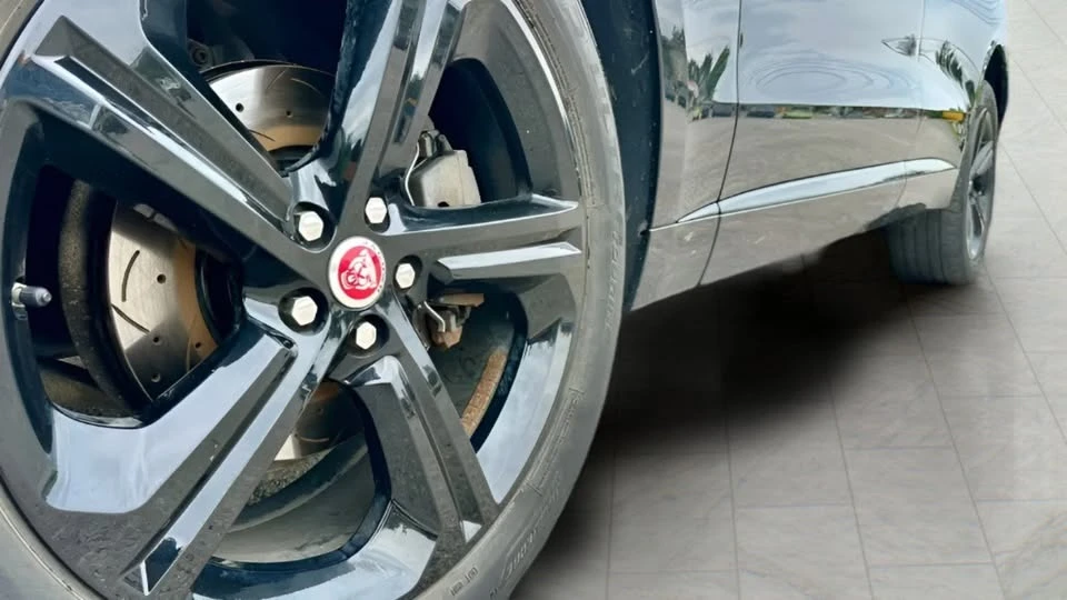 2018 Jaguar F-Pace - Image 4 of 20