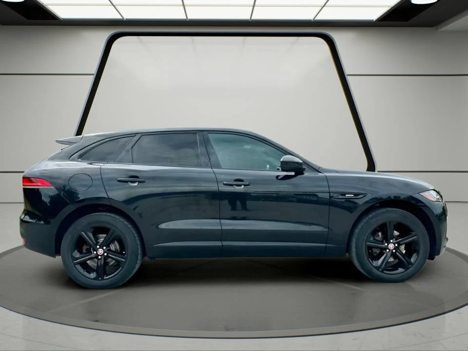 2018 Jaguar F-Pace - Image 9 of 20