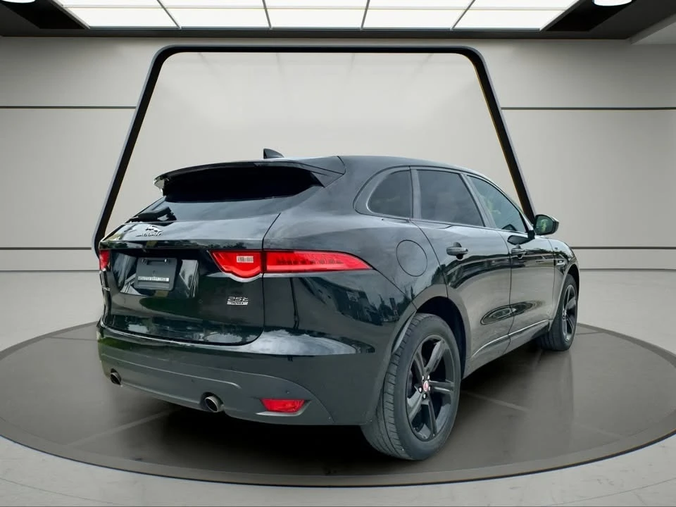 2018 Jaguar F-Pace - Image 8 of 20