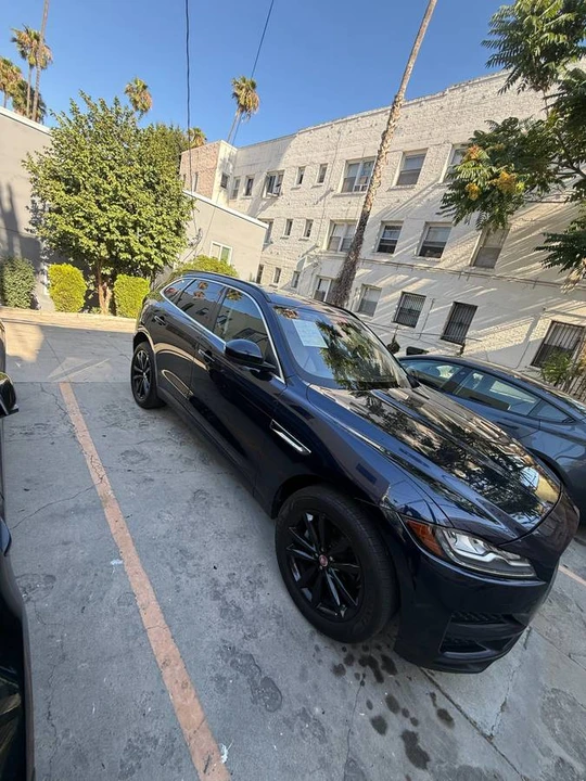 2018 Jaguar F-Pace - Image 3 of 7