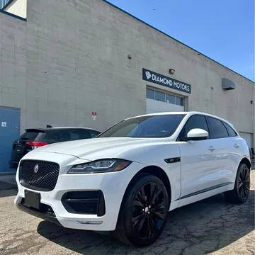 2018 Jaguar F-PACE R-Sport