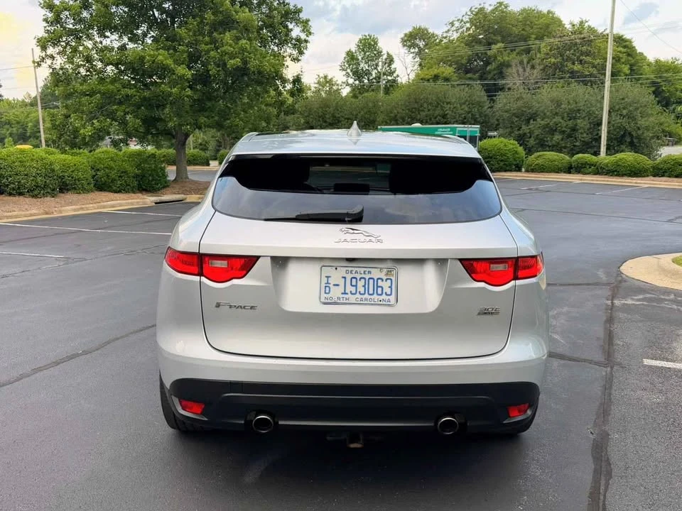 2018 Jaguar F-Pace - Image 6 of 17