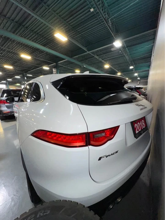2018 Jaguar F-Pace - Image 2 of 6