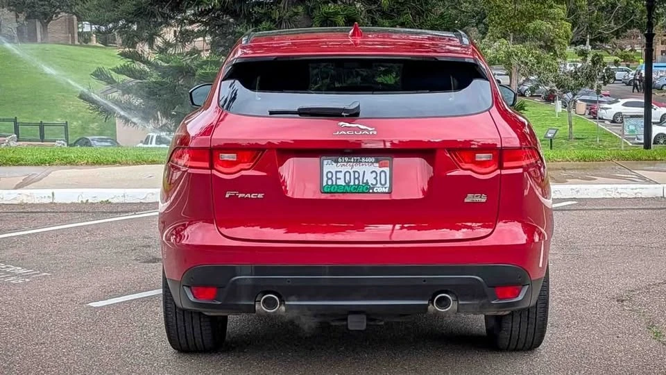 2018 Jaguar F-Pace - Image 12 of 14