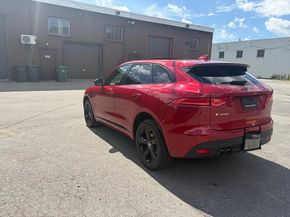 2018 Jaguar F-Pace - Image 6 of 18