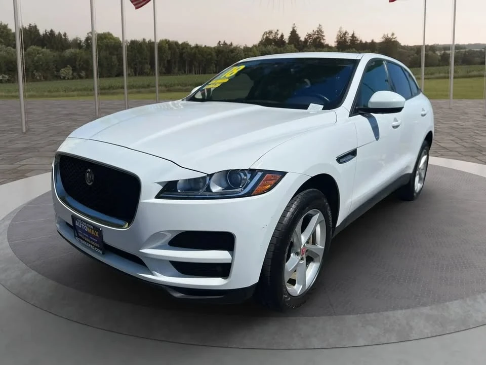 2018 Jaguar F-Pace - Image 2 of 20