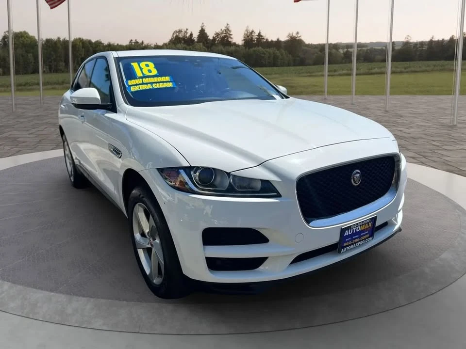 2018 Jaguar F-Pace - Image 8 of 20