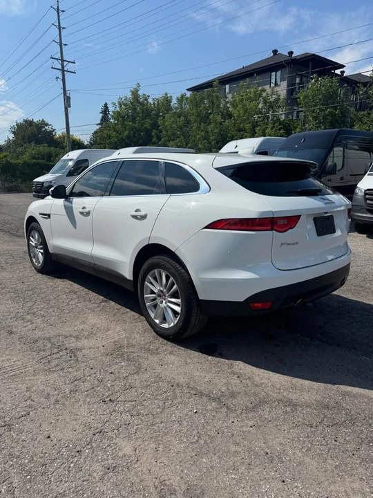 2018 Jaguar F-Pace - Image 4 of 18