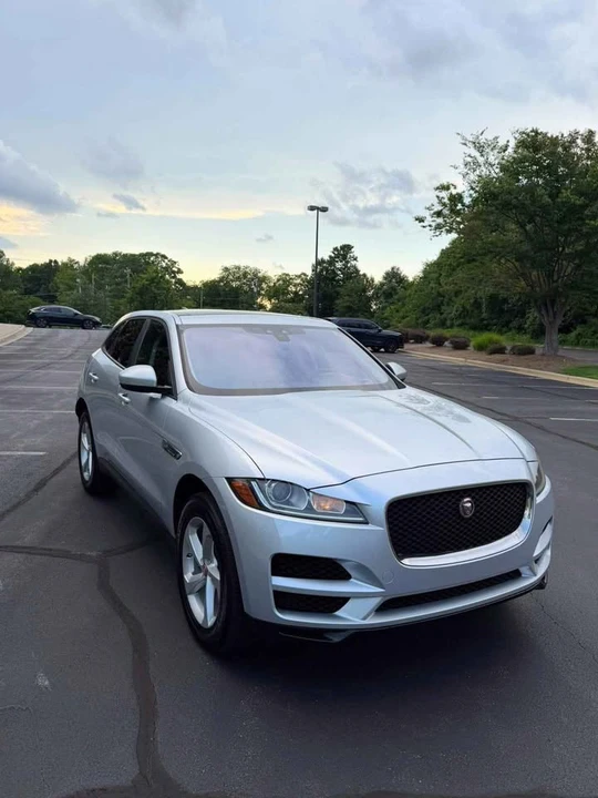 2018 Jaguar F-Pace - Image 17 of 17