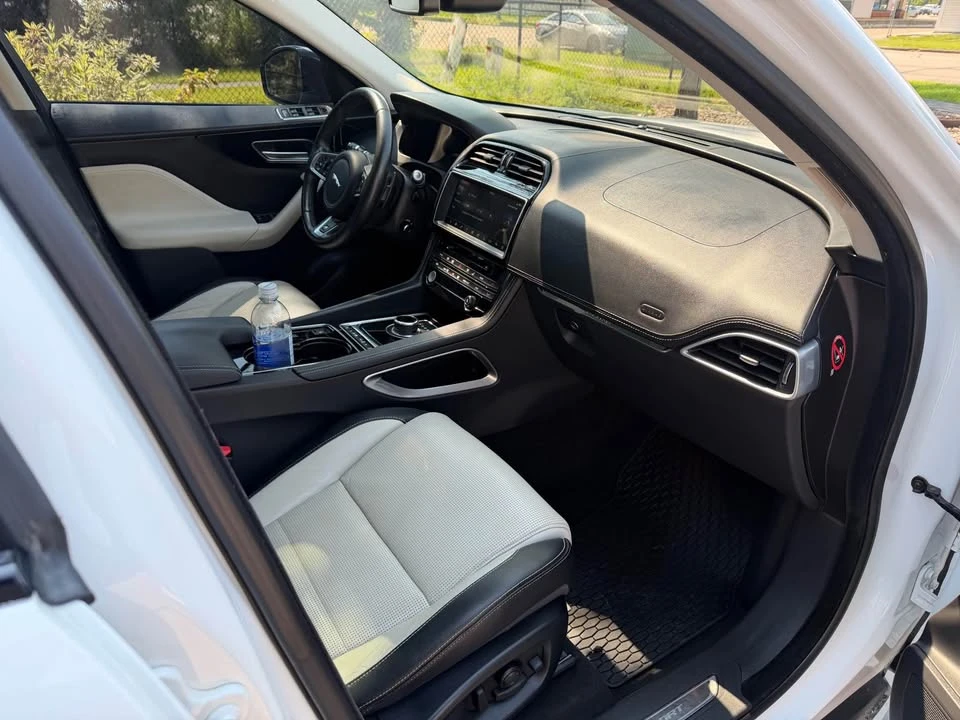 2018 Jaguar F-Pace - Image 5 of 13