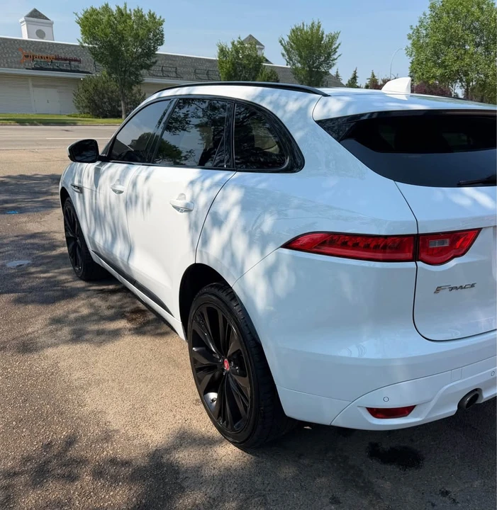 2018 Jaguar F-Pace - Image 4 of 13