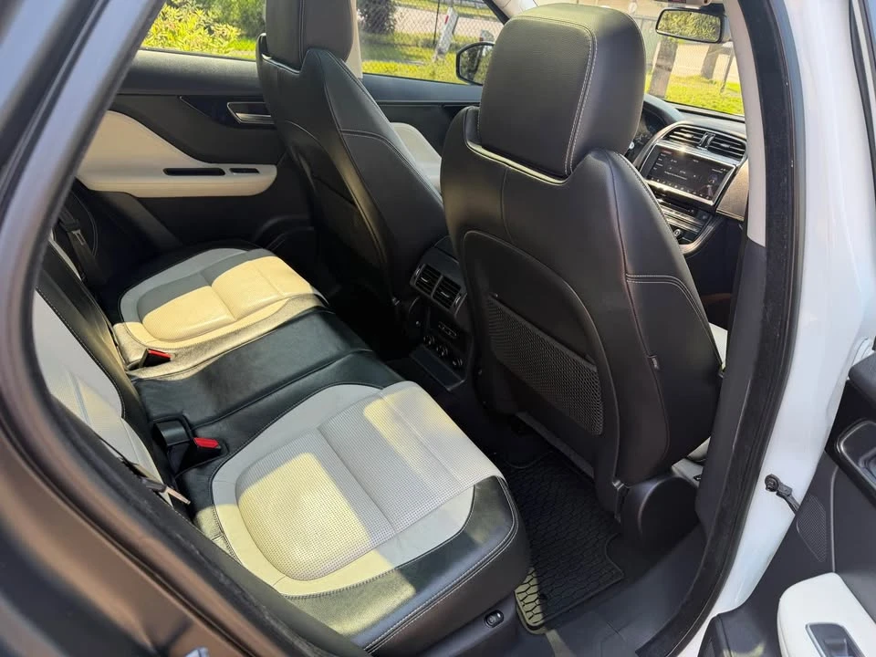 2018 Jaguar F-Pace - Image 7 of 13