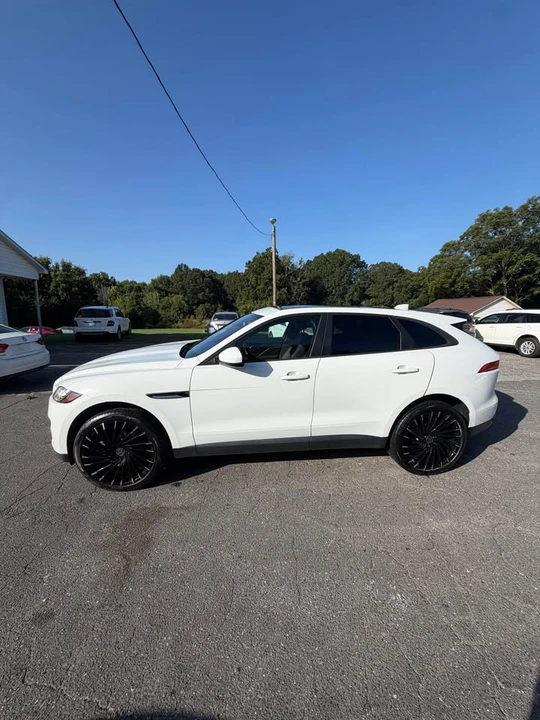2018 Jaguar F-Pace - Image 2 of 14