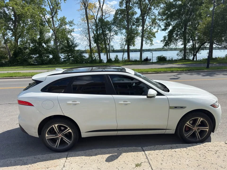 2018 Jaguar F-Pace - Image 2 of 4