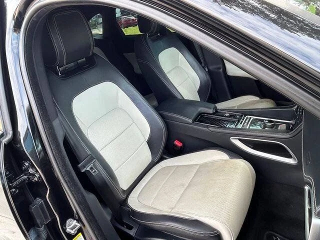 2018 Jaguar F-Pace - Image 12 of 20