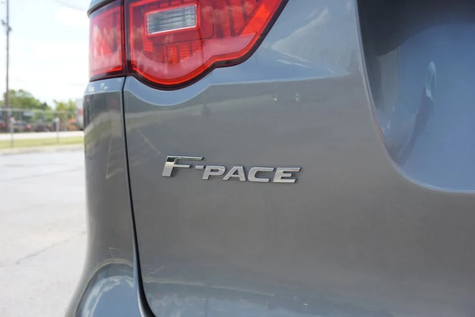 2018 Jaguar F-Pace - Image 10 of 20