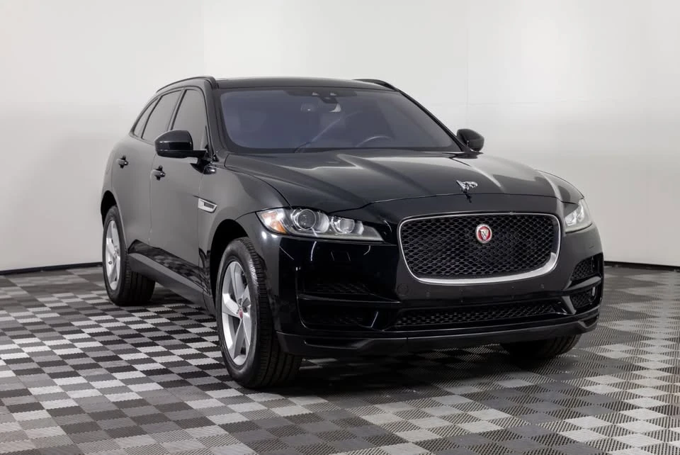 2018 Jaguar F-Pace - Image 10 of 20