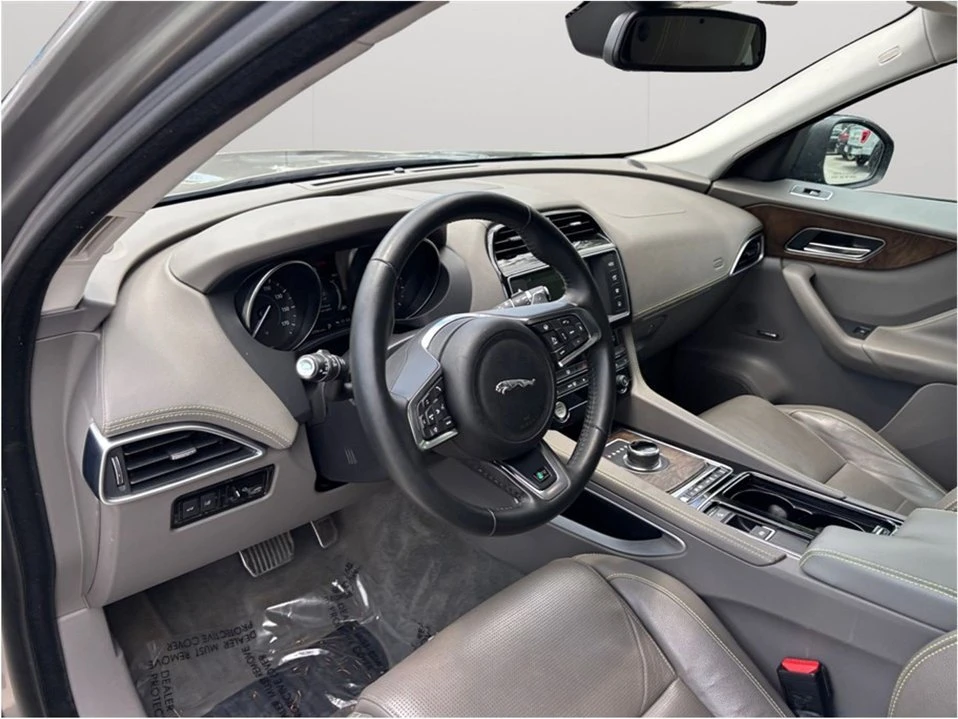 2018 Jaguar F-Pace - Image 6 of 20