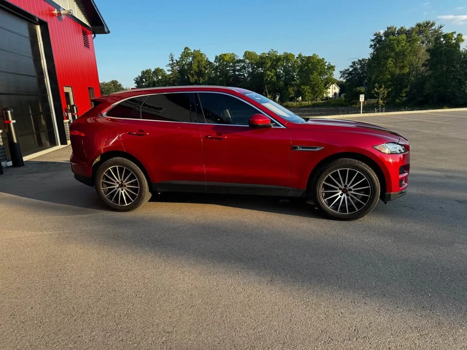 2018 Jaguar F-Pace - Image 5 of 9