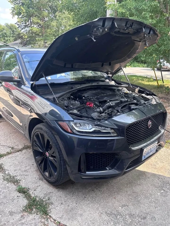 2018 Jaguar F-Pace - Image 5 of 12