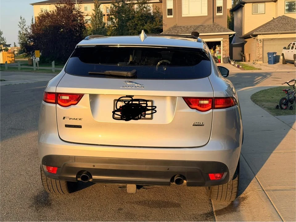 2018 Jaguar F-Pace - Image 5 of 10