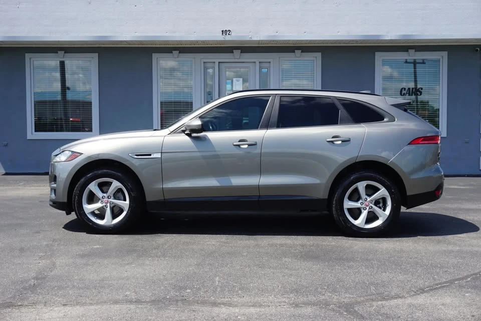 2018 Jaguar F-Pace - Image 8 of 20