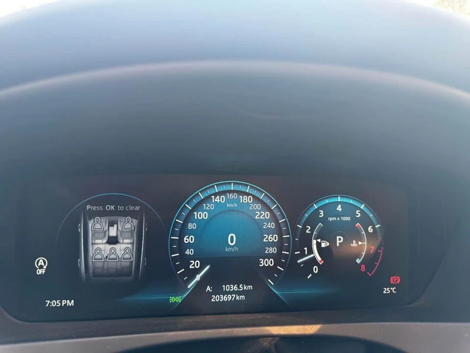 2018 Jaguar F-Pace - Image 7 of 12