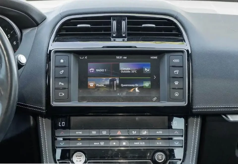 2018 Jaguar F-Pace - Image 2 of 18