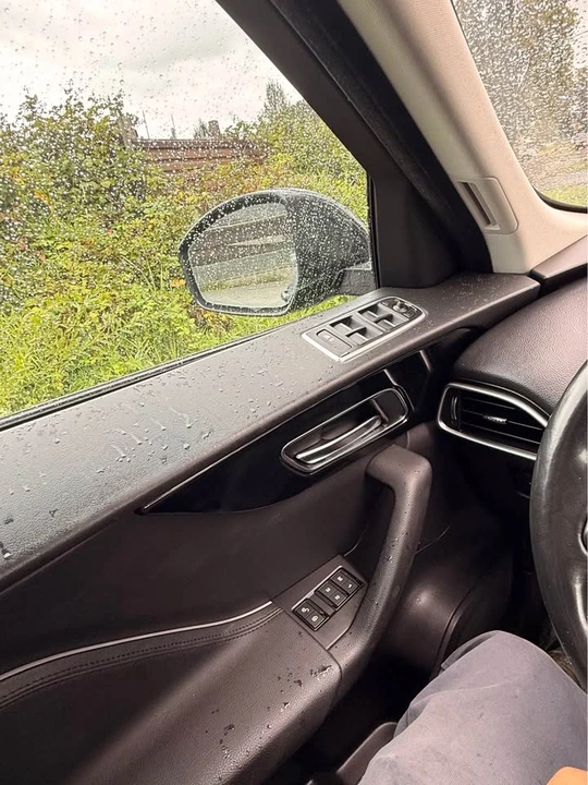 2018 Jaguar F-Pace - Image 10 of 13