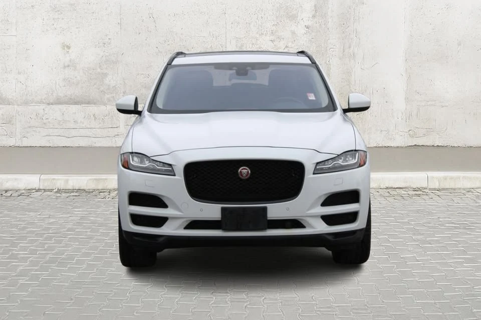 2018 Jaguar F-Pace - Image 2 of 10