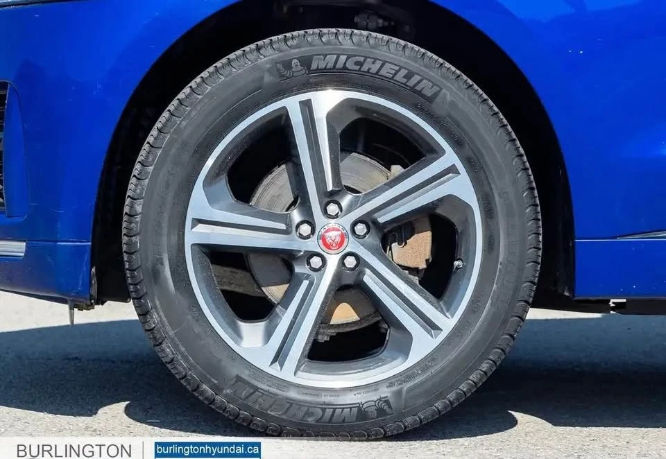 2018 Jaguar F-Pace - Image 13 of 18