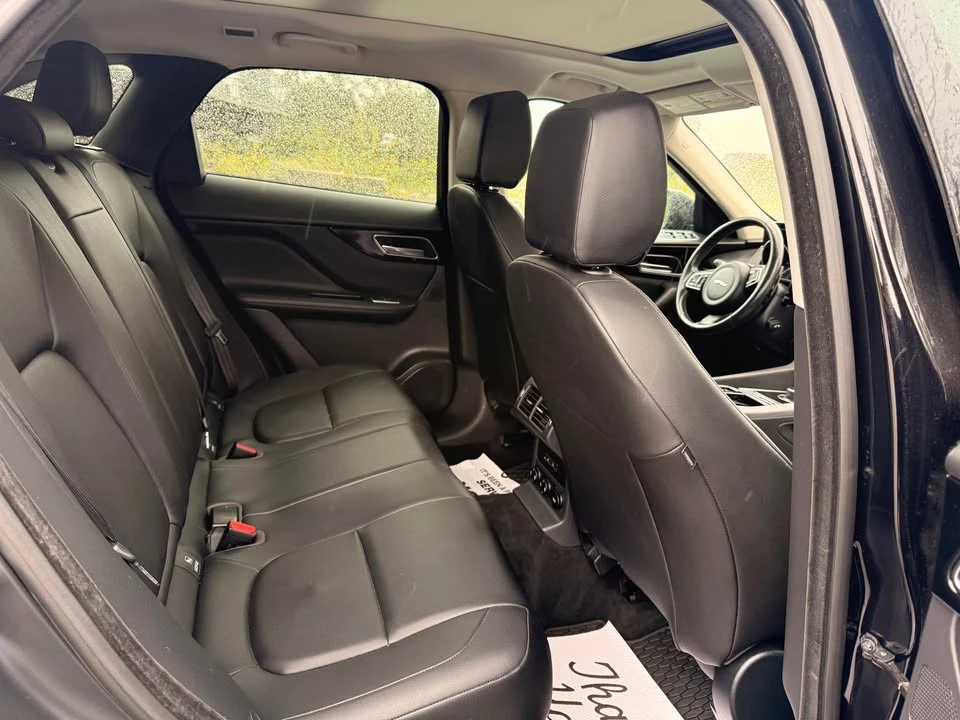 2018 Jaguar F-Pace - Image 8 of 13