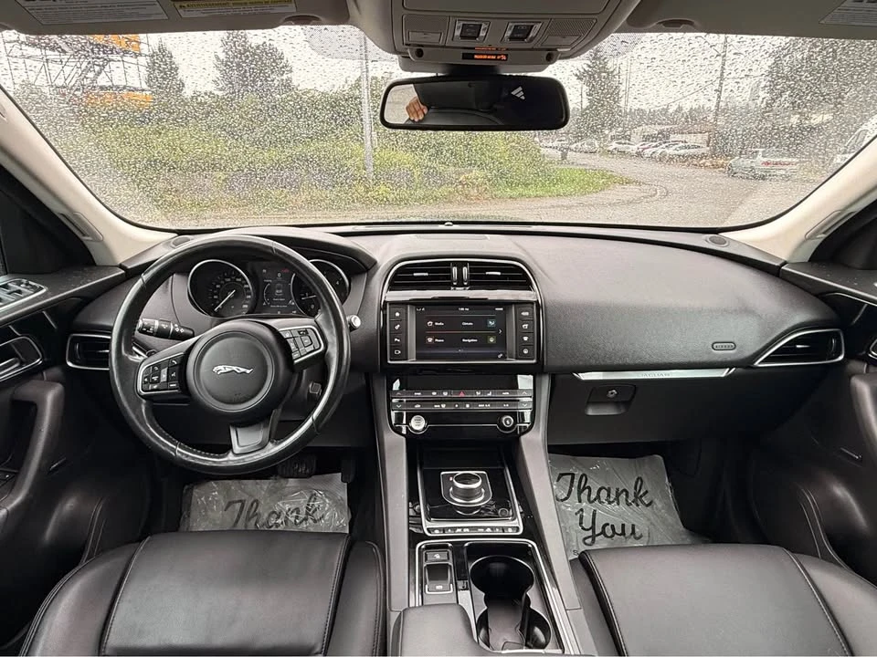 2018 Jaguar F-Pace - Image 7 of 13