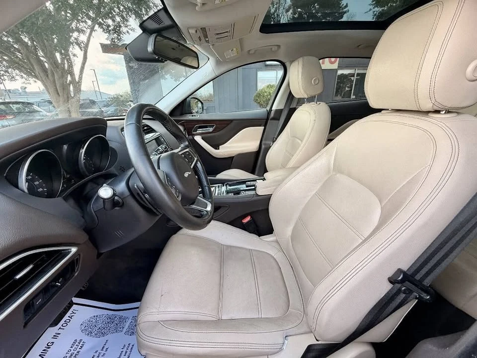 2018 Jaguar F-Pace - Image 14 of 20