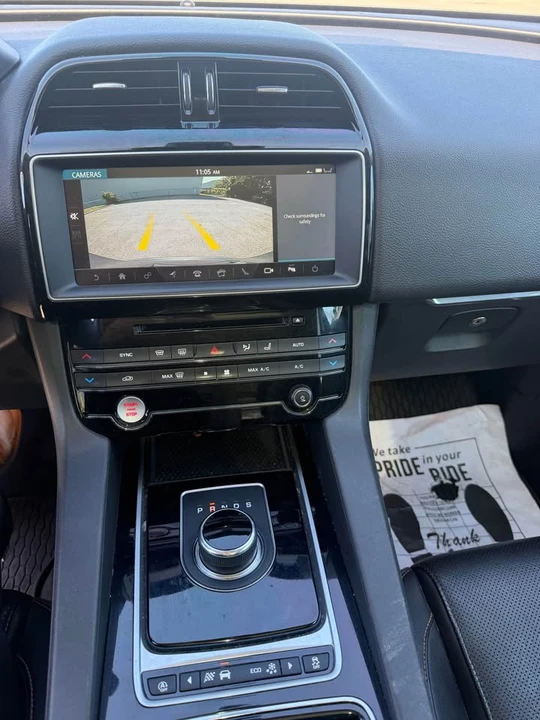 2018 Jaguar F-Pace - Image 7 of 11
