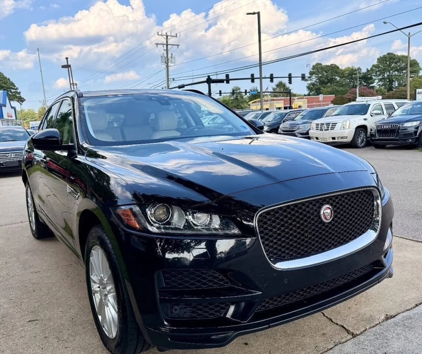 2018 Jaguar F-Pace - Image 3 of 20