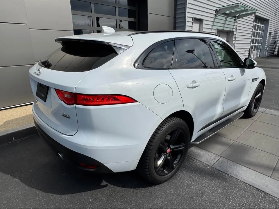 2018 Jaguar F-Pace - Image 5 of 20