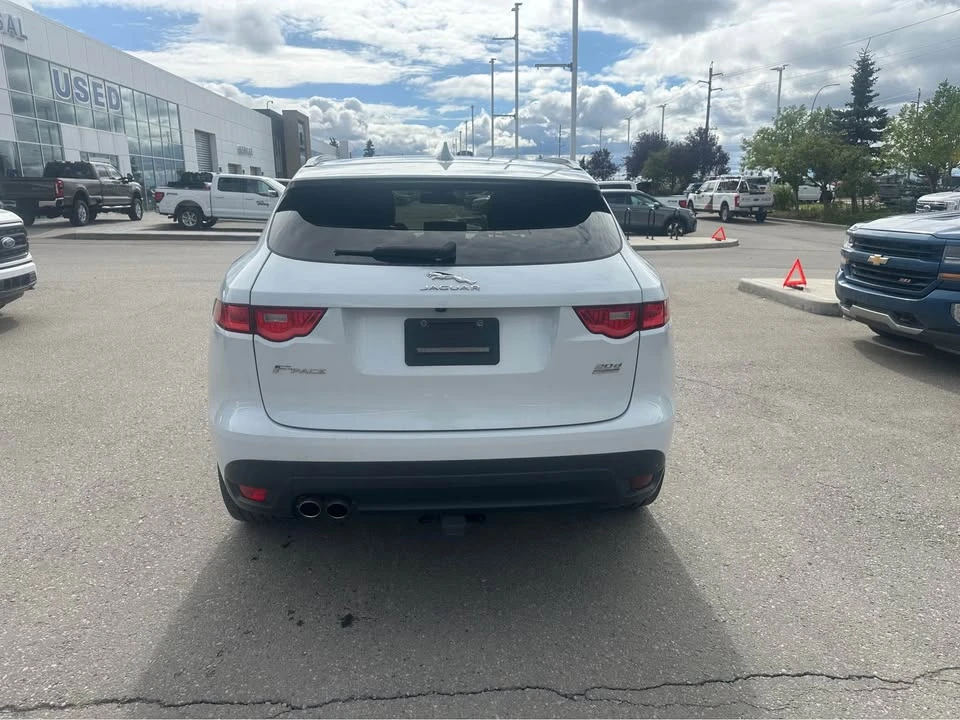2018 Jaguar F-Pace - Image 4 of 15