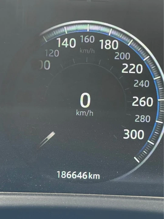 2018 Jaguar F-Pace - Image 12 of 16