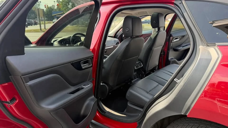 2018 Jaguar F-Pace - Image 20 of 20