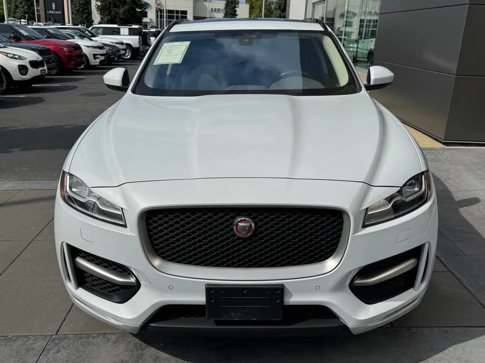 2018 Jaguar F-Pace - Image 2 of 20