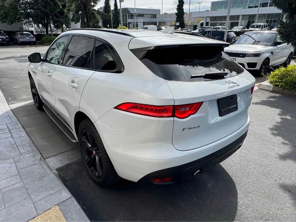 2018 Jaguar F-Pace - Image 7 of 20