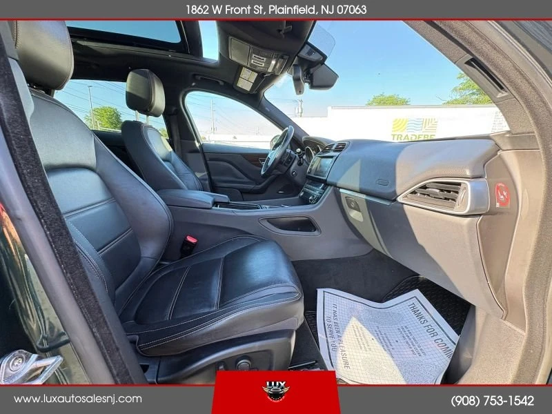 2018 Jaguar F-Pace - Image 16 of 20