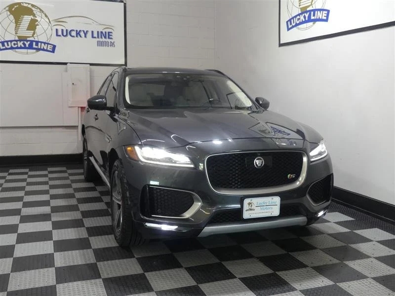 2018 Jaguar F-Pace - Image 5 of 20
