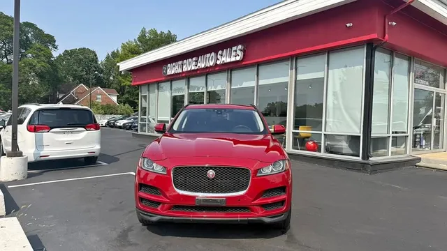2018 Jaguar F-PACE Premium