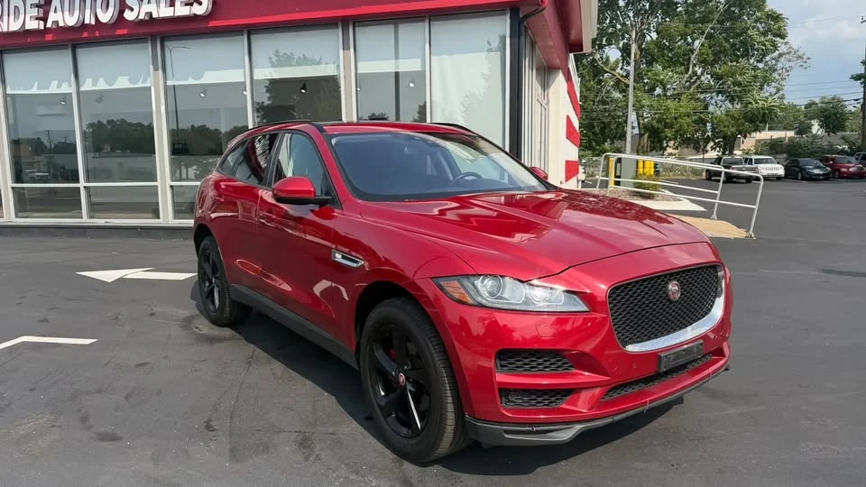 2018 Jaguar F-Pace - Image 7 of 20